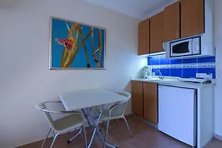 Moonflower Apartsandsuites Hotel